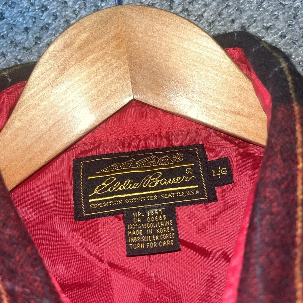 Men's Vintage Eddie‎ Bauer Wool Buffalo Plaid Red, Heavy Button Up Shirt. Large